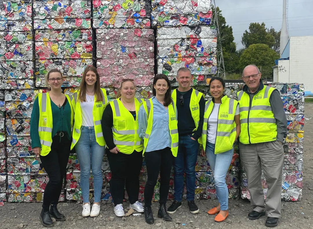 Staff 01 | Rubbish Direct